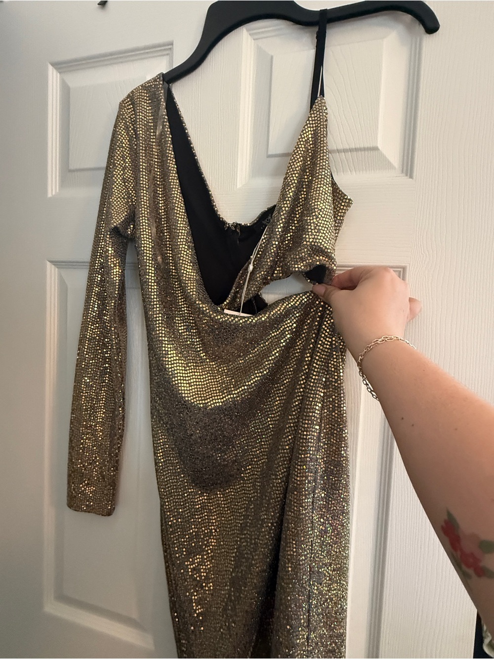 WOW Cotire Gold Sequin Single Sleeve Dress- Small NWT